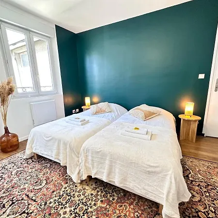 C Prieur De La Marne Hyper Centre T3 Grand Confort Apartment *