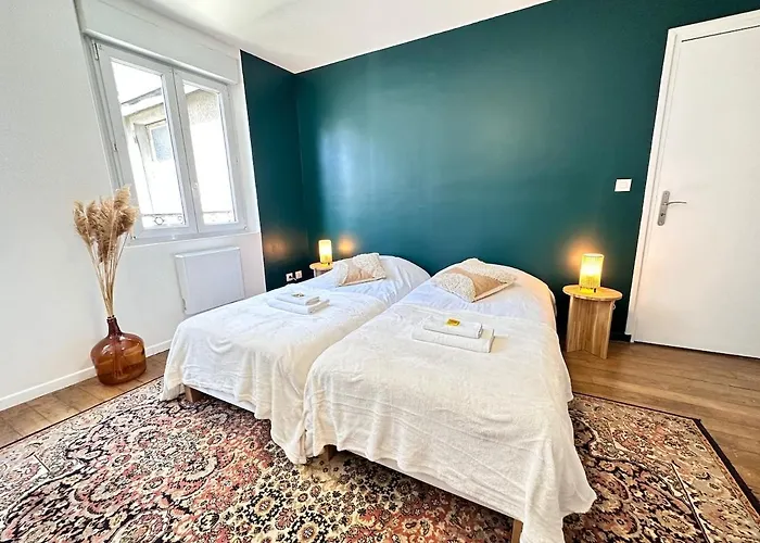 C Prieur De La Marne Hyper Centre T3 Grand Confort Apartment *